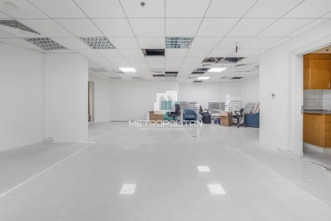 Pejabat di Sheikh Zayed Road, Dubai, UAE 71.3 meter persegi № 663109 - foto 2