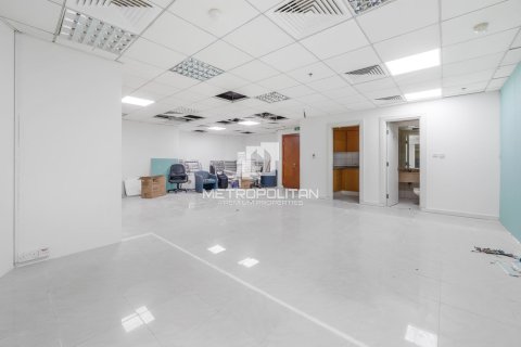 Pejabat di Sheikh Zayed Road, Dubai, UAE 71.3 meter persegi № 663109 - foto 1