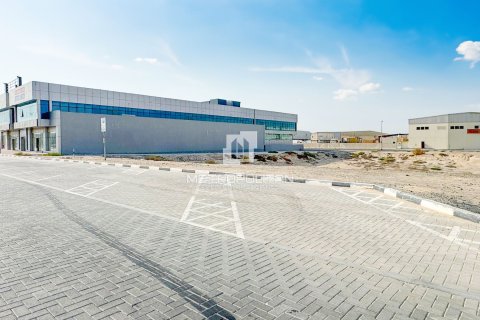 Föld itt: Nadd Al Hammar, Dubai, EAE, 2749.9 m², azonosító: 663105 - fénykép 5
