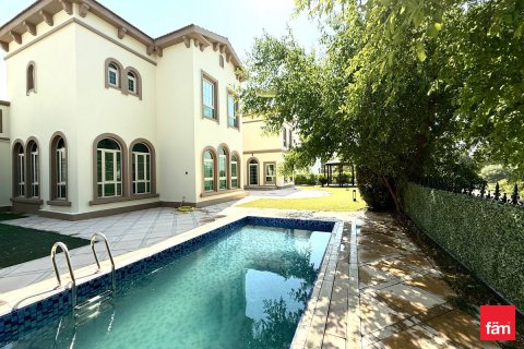 Villa zur Miete in Jumeirah Islands, Dubai, VAE 5 Schlafzimmer, 1305.6 m2 Nr. 652146 - Foto 1