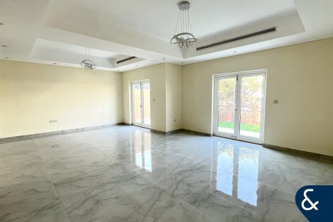 Kuća u nizu u gradu Al Furjan, Dubai, UAE 3 spavaće sobe, 224 m2 Br. 698261 - Slika 2