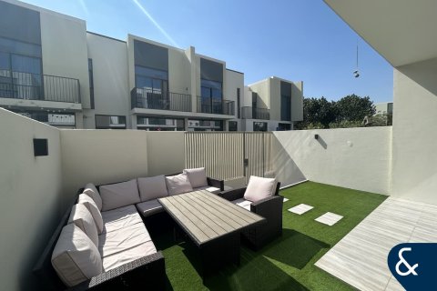 Vilë në Arabian Ranches 3, Dubai, Emiratet e Bashkuara Arabe 3 dhoma gjumi, 180 m2. № 698263 - Foto 3