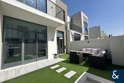 Vilë në Arabian Ranches 3, Dubai, Emiratet e Bashkuara Arabe 3 dhoma gjumi, 180 m2. № 698263 - Foto 1