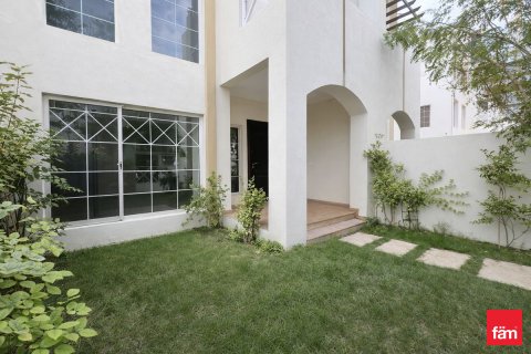 Таунхаус Дубай, БАӘ-да 5 жатын бөлмелер, 280.6 м² № 687622 - фото 2