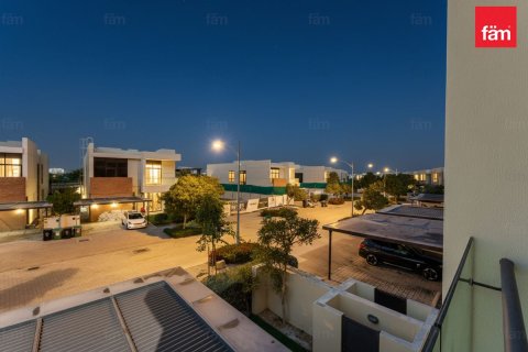 Radový dom v Dubai, SAE 3 spálne, 326.7 m2 č. 687621 - Fotografia 26