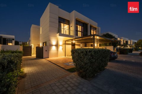 Rekkehus til leie i Dubai, Emiratene 3 soverom, 326.7 kvm Nr. 687621 - Foto 19