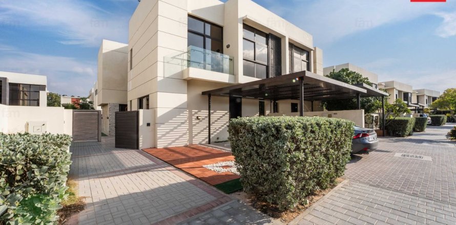 Rekkehus i Dubai, Emiratene 3 soverom, 326.7 kvm nr. 687621