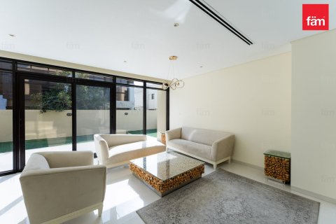 Radový dom v Dubai, SAE 3 spálne, 326.7 m2 č. 687621 - Fotografia 8