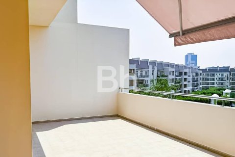 Motor City, Dubai, UAE의 판매용 아파트 침실 1개, 122제곱미터 번호 708873 - 사진 15