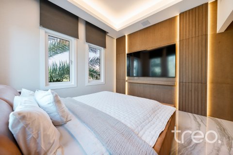 Villa en venta en Mudon, Dubai, EAU 5 dormitorios, 529.55 m2 № 739195 - foto 15