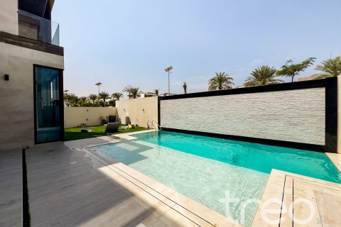 Vila v Al Furjan, Dubai, SAE 5 ložnice, 603.87 m² Č.: 739197