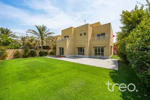 Villa a Meadows, Dubai, EAU 5 camere da letto, 342.53 mq. № 739194
