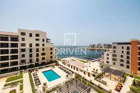 Apartamento em Jumeirah, Dubai, EAU 2 quartos, 115 m2 № 684520