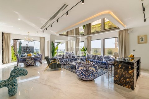 Villa à louer à Jumeirah, Dubai, EAU 5 chambres, 757 m2 № 684522 - photo 6