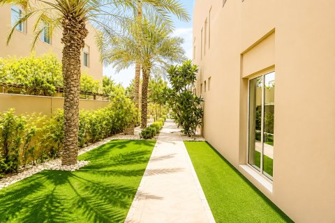 Meadows、Dubai、UAE にあるヴィラ販売中 6ベッドルーム、978.45 m2、No748406 - 写真 9
