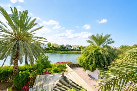 Meadows、Dubai、UAE にあるヴィラ販売中 6ベッドルーム、978.45 m2、No748406 - 写真 2