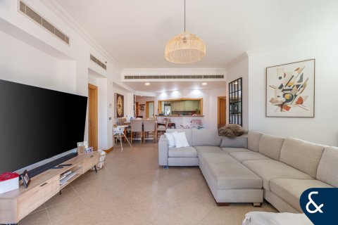 Apartmen di Palm Jumeirah, Dubai, UAE 3 bilik tidur, 203 meter persegi № 685027 - foto 4