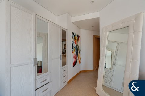 Apartmen di Palm Jumeirah, Dubai, UAE 3 bilik tidur, 203 meter persegi № 685027 - foto 15