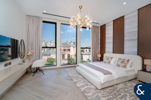 Vila v Jumeirah Golf Estates, Dubai, SAE 5 ložnice, 490 m² Č.: 685029 - fotografie 11