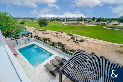 Villa en Jumeirah Golf Estates, Dubai, EAU 5 dormitorios, 490 m² № 685029