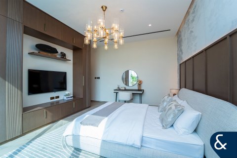 Vila v Jumeirah Golf Estates, Dubai, SAE 5 ložnice, 490 m² Č.: 685029 - fotografie 18