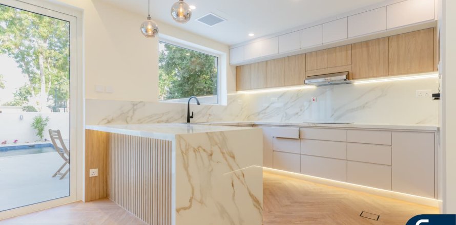 Willa w The Springs, Dubai, ZEA 2 sypialnie, 172 mkw. nr 685030