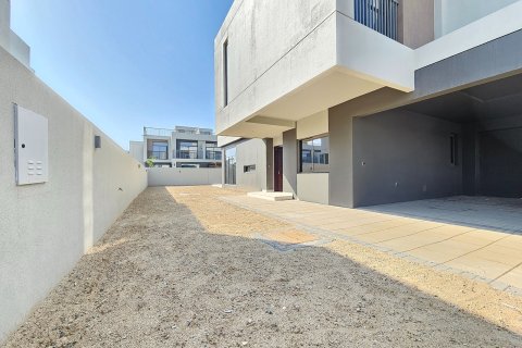 Vilë në Dubai South (Dubai World Central), Emiratet e Bashkuara Arabe 4 dhoma gjumi, 306.39409400 m2. № 699402 - Foto 15