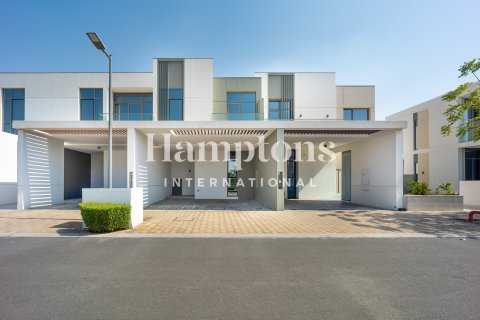 טאונהאוס להשכרה ב Arabian Ranches 3, Dubai, איחוד האמירויות  3 חדרי שינה, 144.83577700 מ"ר, מספר 699403 - תמונה 3