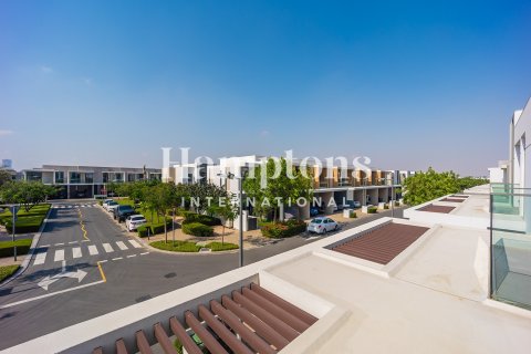 טאונהאוס להשכרה ב Arabian Ranches 3, Dubai, איחוד האמירויות  3 חדרי שינה, 144.83577700 מ"ר, מספר 699403 - תמונה 4