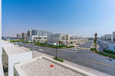 Vilë në Town Square, Dubai, Emiratet e Bashkuara Arabe 4 dhoma gjumi, 261 m2. № 714513 - Foto 8