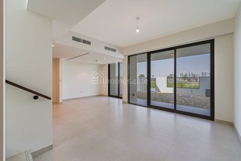 Vilë në Town Square, Dubai, Emiratet e Bashkuara Arabe 4 dhoma gjumi, 261 m2. № 714513 - Foto 4