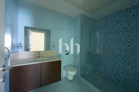 Vila u gradu Jumeirah Golf Estates, Dubai, UAE 6 spavaće sobe, 711 m2 Br. 643864 - Slika 21