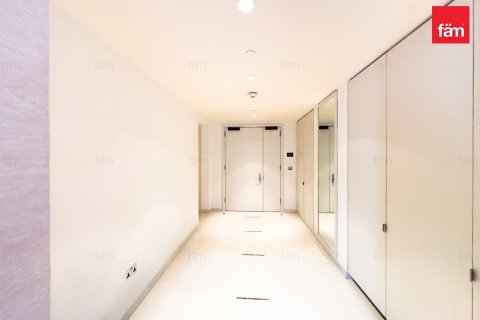 Apartment til salg i Downtown Dubai (Downtown Burj Dubai), Dubai, UAE 2 soveværelser, 182.8 kvm № 708368 - foto 14