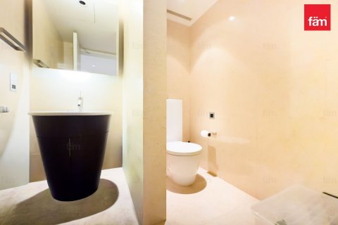 Apartment til salg i Downtown Dubai (Downtown Burj Dubai), Dubai, UAE 2 soveværelser, 182.8 kvm № 708368 - foto 17