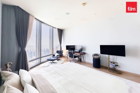 Apartment til salg i Downtown Dubai (Downtown Burj Dubai), Dubai, UAE 2 soveværelser, 182.8 kvm № 708368 - foto 11