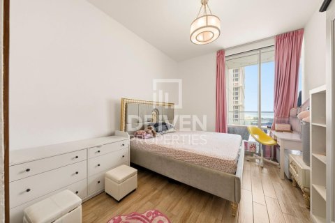 Apartmen di Business Bay, Dubai, UAE 2 bilik tidur, 140.38 meter persegi № 744308 - foto 8