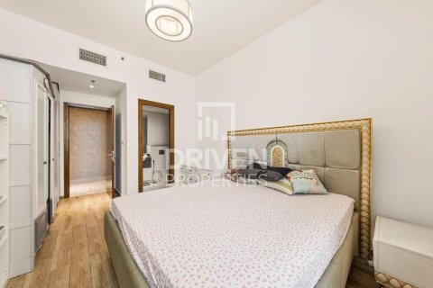 Apartmen di Business Bay, Dubai, UAE 2 bilik tidur, 140.38 meter persegi № 744308 - foto 9