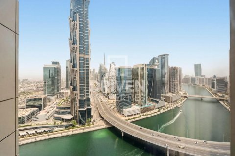 آپارتمان در Business Bay، Dubai ، امارات متحده عربی 2 خوابه ، 140.38 متر مربع.  شماره 744308