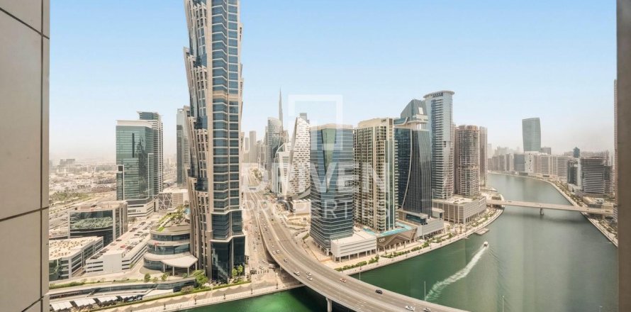 Apartmen di Business Bay, Dubai, UAE 2 bilik tidur, 140.38 meter persegi № 744308
