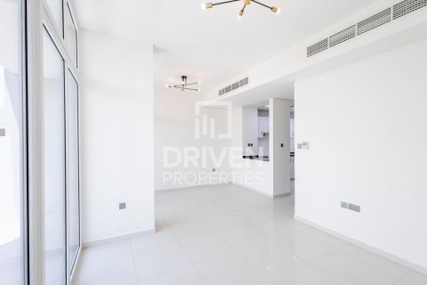 טאונהאוס ב Dubai, איחוד האמירויות 3 חדרי שינה, 112.23 מ
