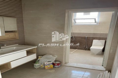 Villa till försäljning i Al Qusaidat, Ras Al Khaimah, UAE 4 sovrum, 1022 kvm Nr. 656897 - fotografi 6