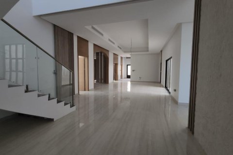 Villa te koop in Al Dhait, Ras Al Khaimah, VAE 6 slaapkamers, 929 vr.m., nr 656895 - foto 3