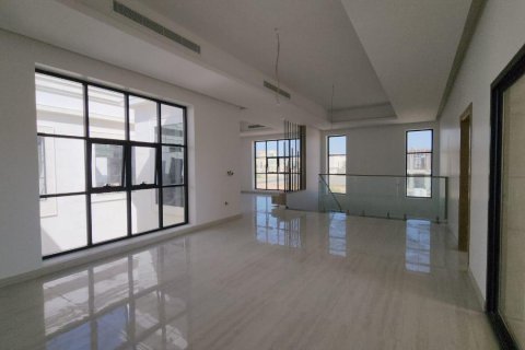 Villa te koop in Al Dhait, Ras Al Khaimah, VAE 6 slaapkamers, 929 vr.m., nr 656895 - foto 7