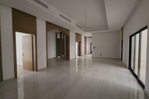 Villa te koop in Al Dhait, Ras Al Khaimah, VAE 6 slaapkamers, 929 vr.m., nr 656895 - foto 6