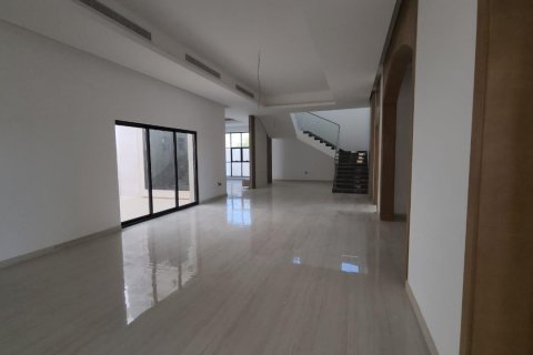 Villa te koop in Al Dhait, Ras Al Khaimah, VAE 6 slaapkamers, 929 vr.m., nr 656895 - foto 9