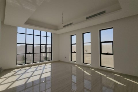 Villa te koop in Al Dhait, Ras Al Khaimah, VAE 6 slaapkamers, 929 vr.m., nr 656895 - foto 10