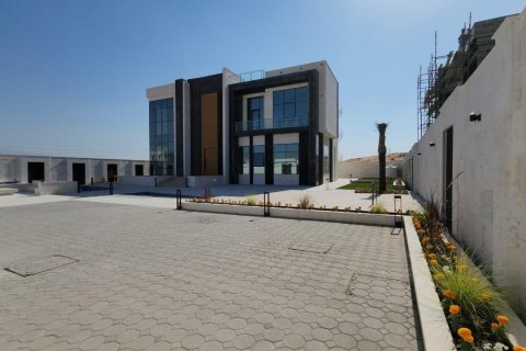Villa te koop in Al Dhait, Ras Al Khaimah, VAE 5 slaapkamers, 1394 vr.m., nr 656896 - foto 4