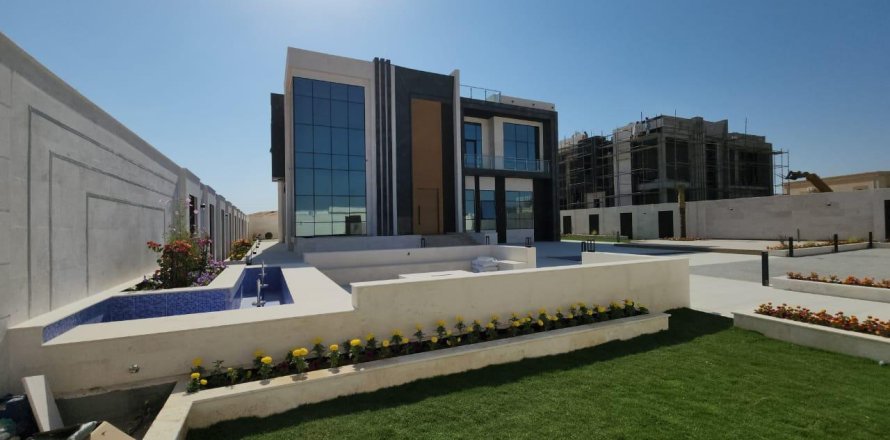 Villa in Al Dhait, Ras Al Khaimah, VAE 5 slaapkamers, 1394 vr.m. nr 656896