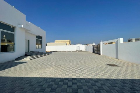 Villa te koop in Al Dhait, Ras Al Khaimah, VAE 3 slaapkamers, 900 vr.m., nr 656893 - foto 22