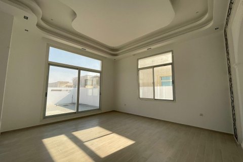 Villa te koop in Al Dhait, Ras Al Khaimah, VAE 3 slaapkamers, 900 vr.m., nr 656893 - foto 10